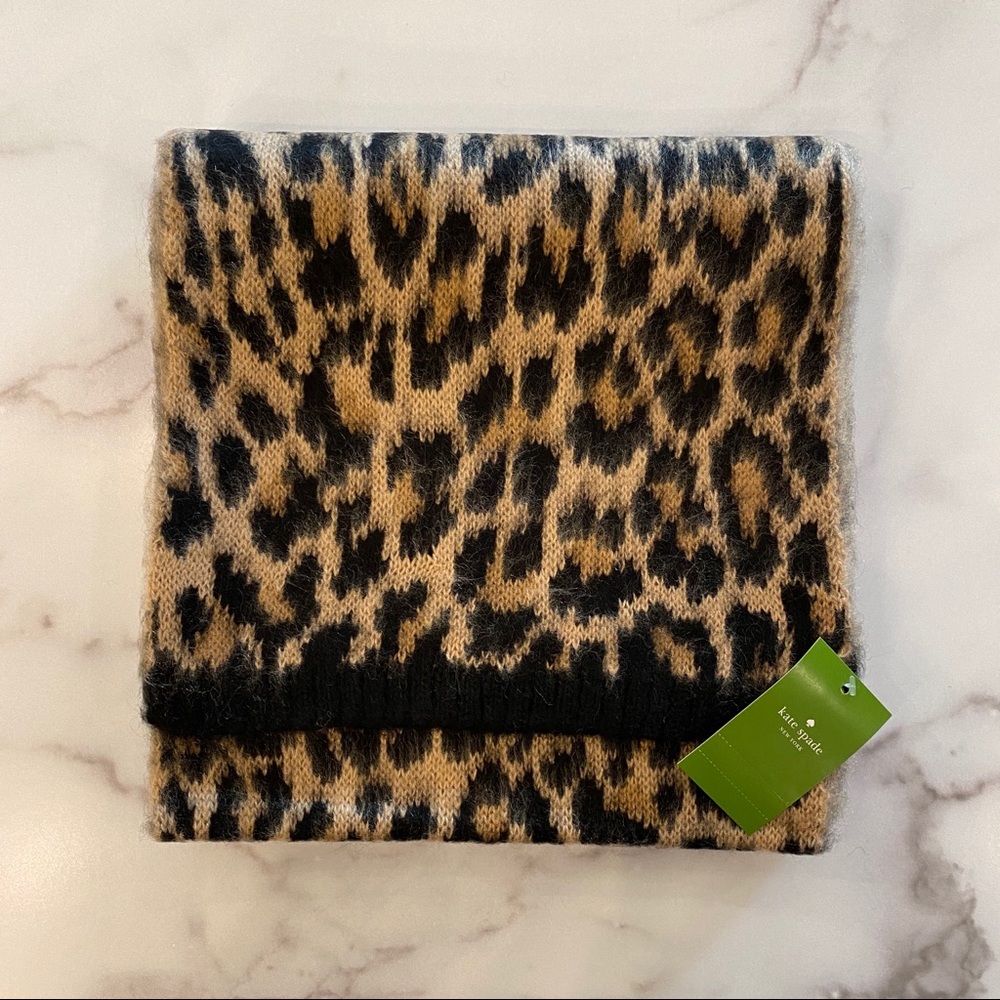KATE SPADE Leopard Muffler Scarf